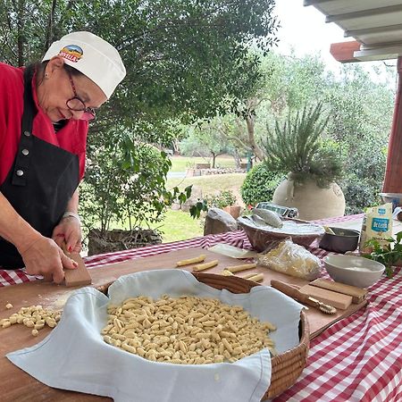 Agriturismo La Biada Is Morus Esterno foto